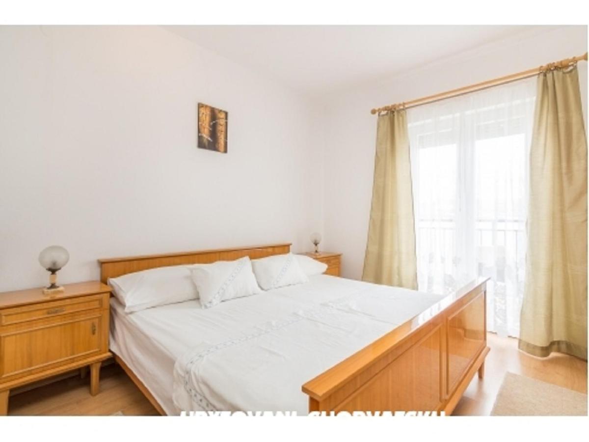 Cheap Apartment Tanja Trogir Eksteriør bilde